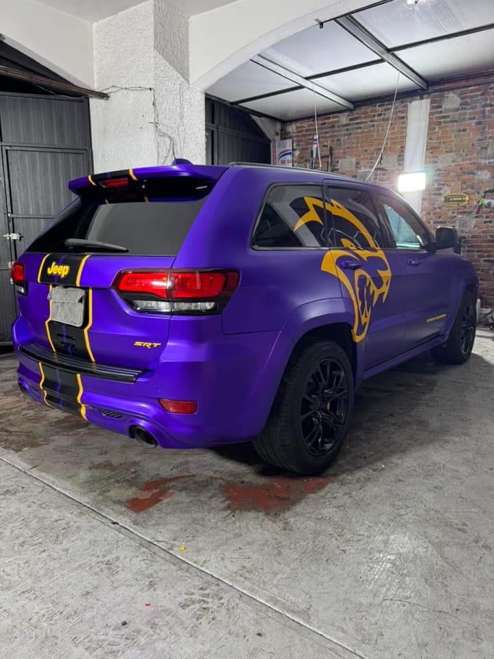 Car wrap gallery sample 3